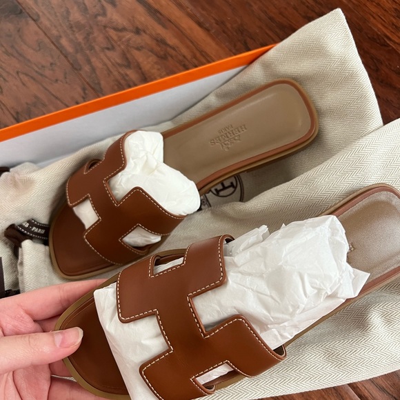 Hermes Oran Sandal - Picture 2 of 4